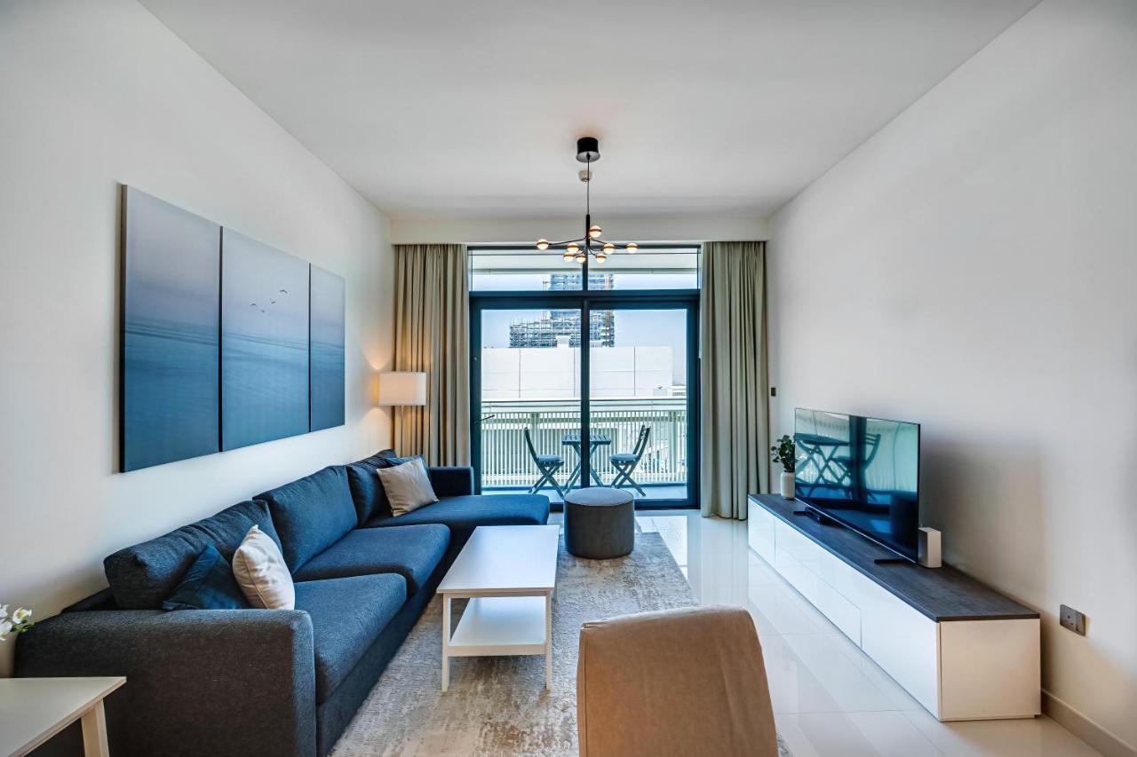 Apartment Bright And Cozy On The Beachfront