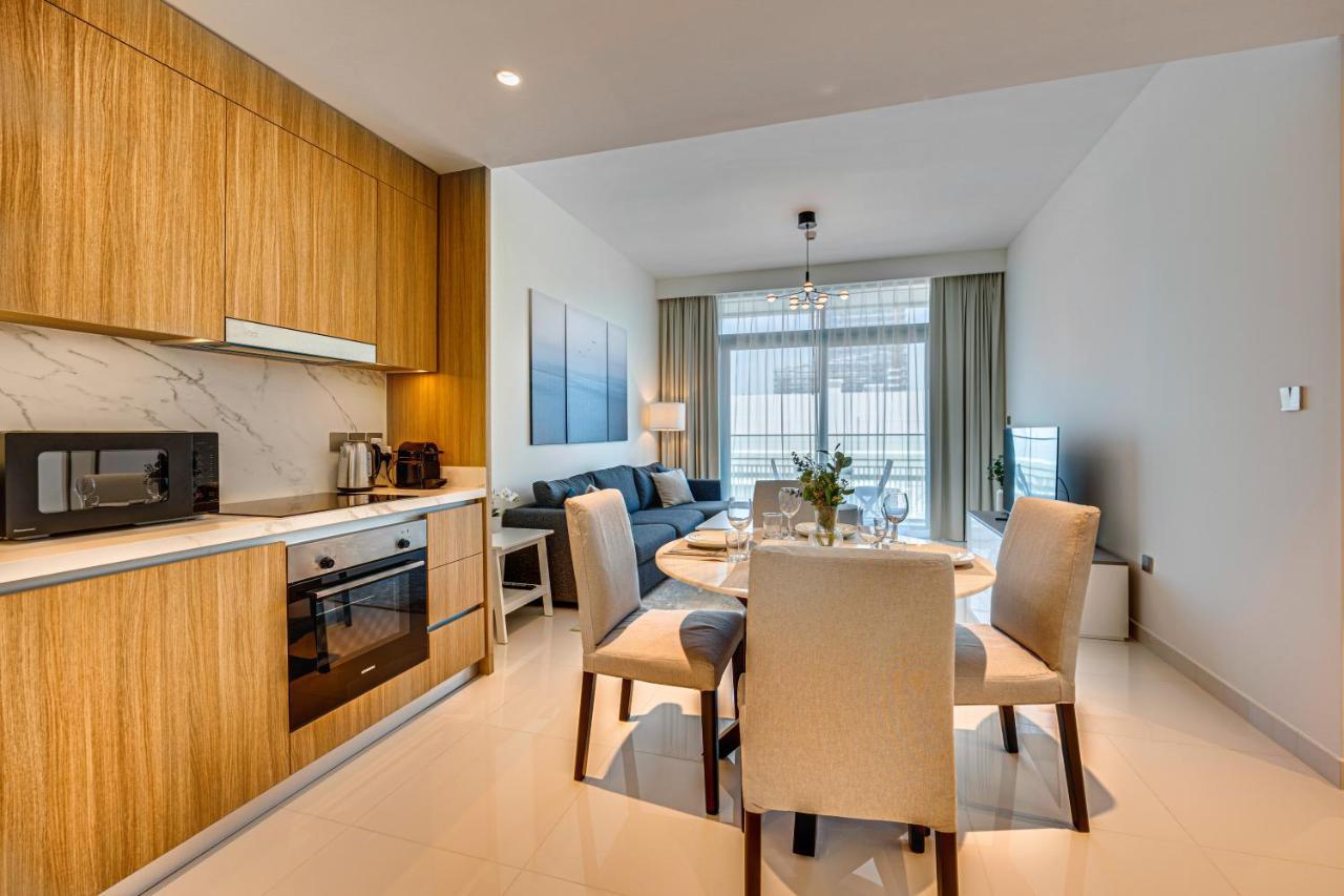 Bright And Cozy On The Beachfront *